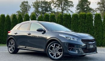 KIA   XCeed     204 KM    Automatyczna    FWD (przód)    Szary full