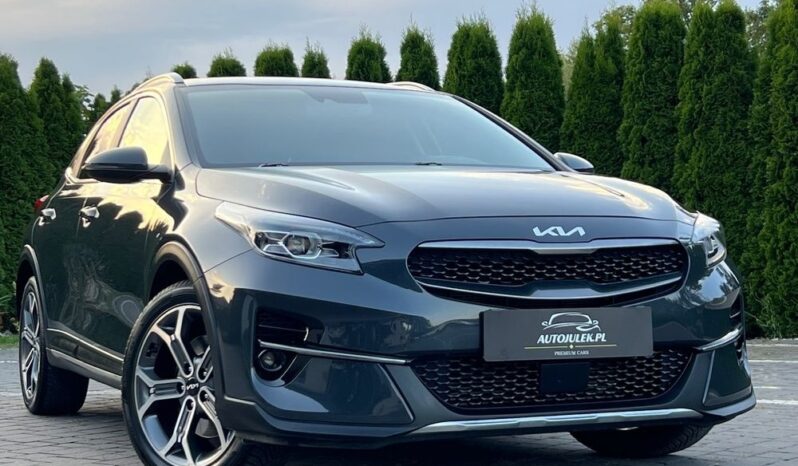KIA   XCeed     204 KM    Automatyczna    FWD (przód)    Szary full