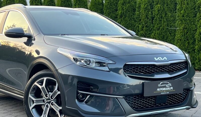 KIA   XCeed     204 KM    Automatyczna    FWD (przód)    Szary full