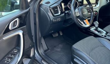 KIA   XCeed     204 KM    Automatyczna    FWD (przód)    Szary full