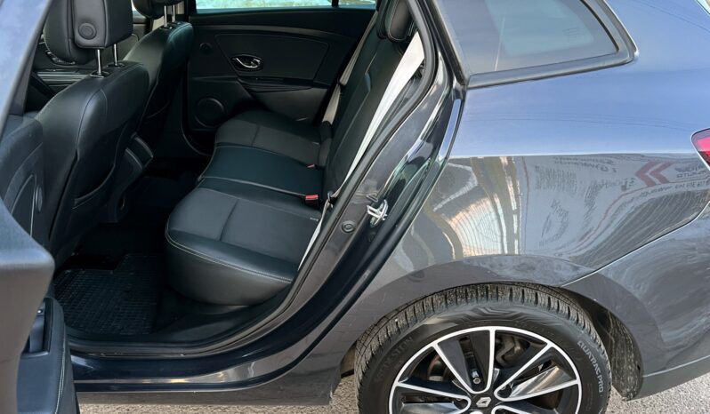 RENAULT Megane  | FWD (przód) | Manualna | 130 KM | Szary full