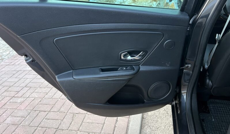 RENAULT Megane  | FWD (przód) | Manualna | 130 KM | Szary full