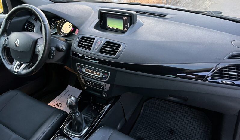 RENAULT Megane  | FWD (przód) | Manualna | 130 KM | Szary full