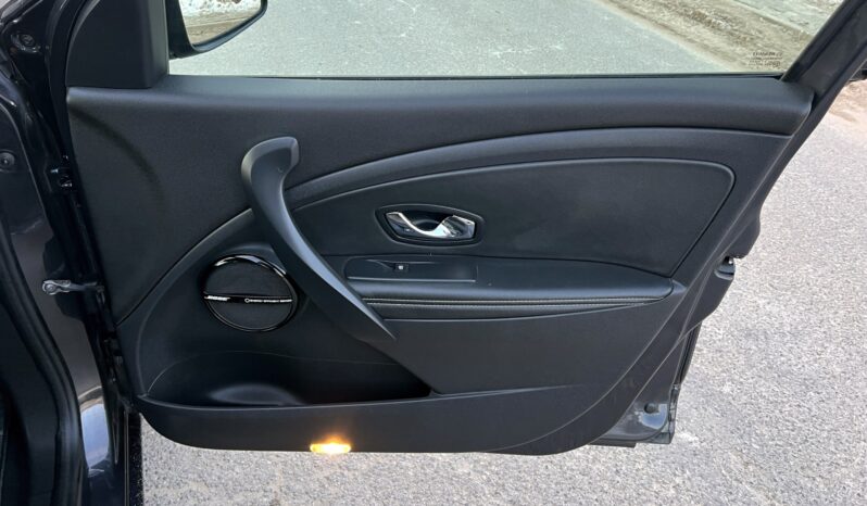 RENAULT Megane  | FWD (przód) | Manualna | 130 KM | Szary full