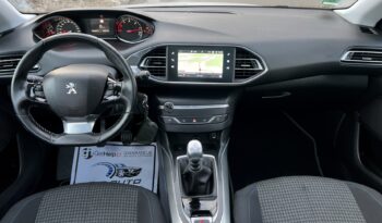 PEUGEOT 308  | FWD (przód) | Manualna | 130 KM | bialy full