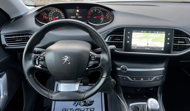 PEUGEOT 308  | FWD (przód) | Manualna | 130 KM | bialy full