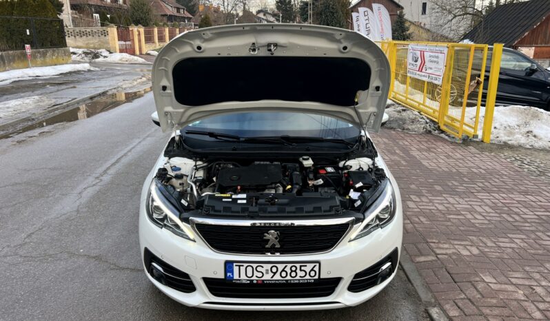 PEUGEOT 308  | FWD (przód) | Manualna | 130 KM | bialy full