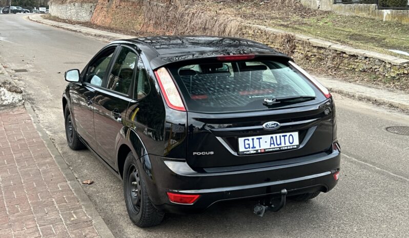 FORD Focus  | FWD (przód) | Manualna | 100 KM | Czarny full