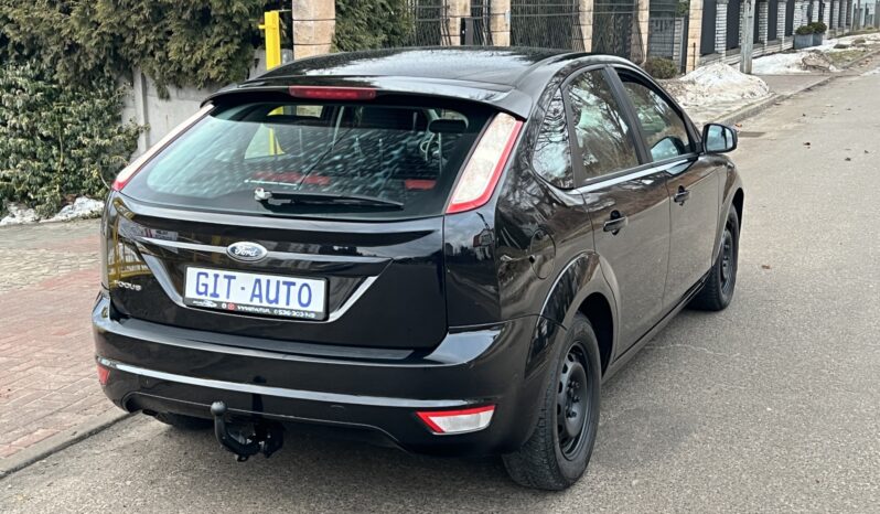 FORD Focus  | FWD (przód) | Manualna | 100 KM | Czarny full