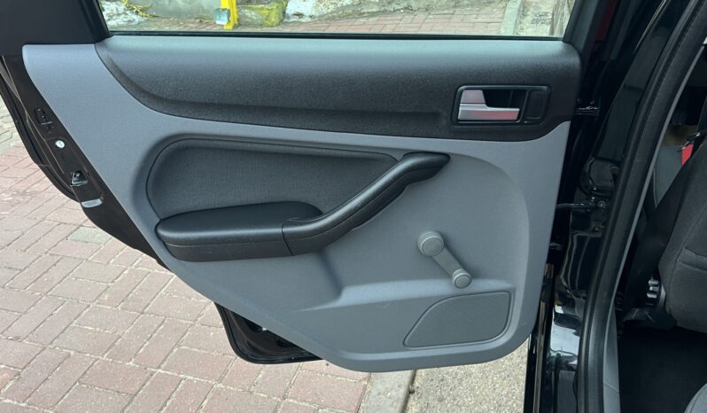FORD Focus  | FWD (przód) | Manualna | 100 KM | Czarny full