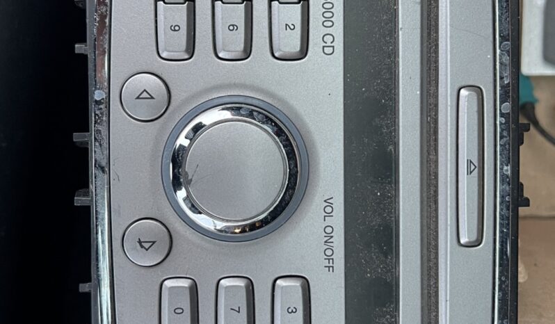 FORD Focus  | FWD (przód) | Manualna | 100 KM | Czarny full