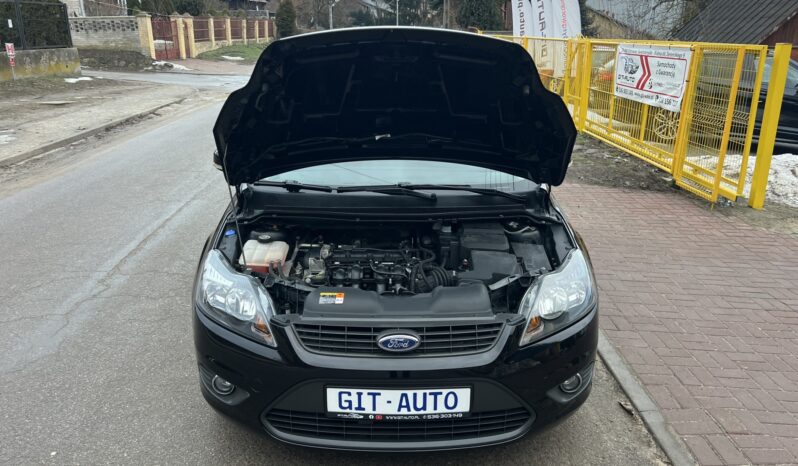 FORD Focus  | FWD (przód) | Manualna | 100 KM | Czarny full