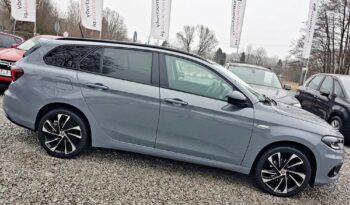 FIAT Tipo  | FWD (przód) | Manualna | 120 KM | Szary full