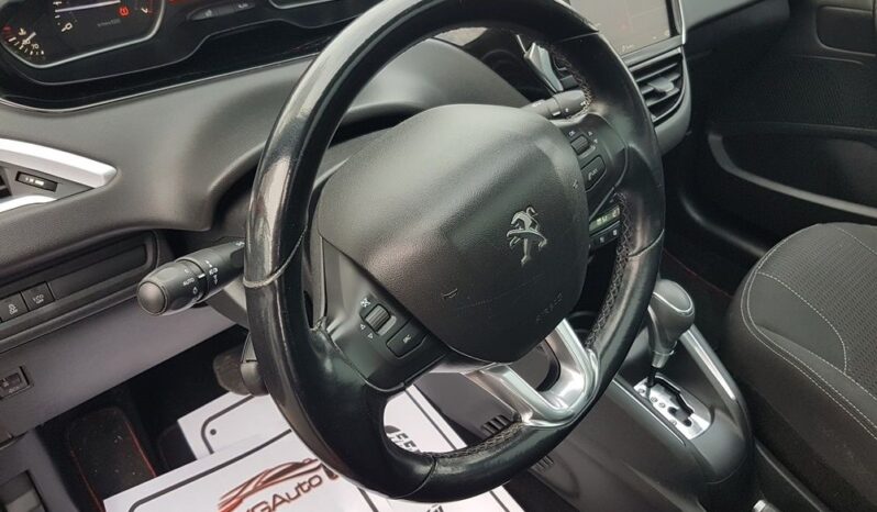 PEUGEOT 208  | FWD (przód) | Automatyczna | 110 KM | Bordowy full