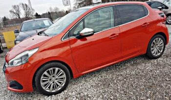 PEUGEOT 208  | FWD (przód) | Automatyczna | 110 KM | Bordowy full