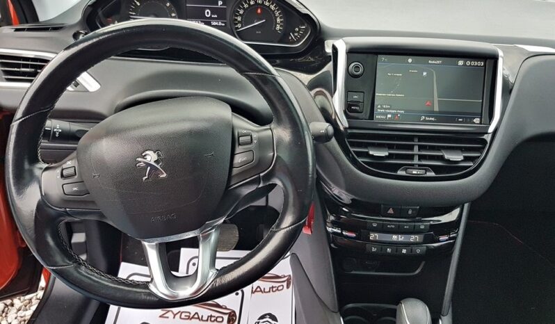 PEUGEOT 208  | FWD (przód) | Automatyczna | 110 KM | Bordowy full