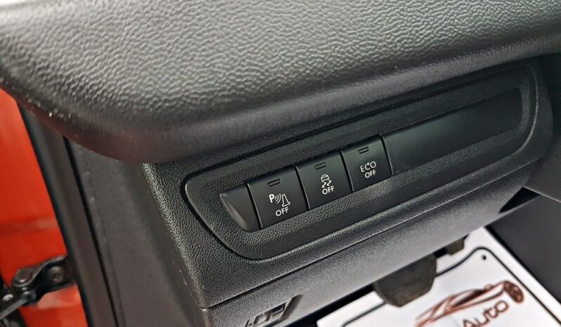 PEUGEOT 208  | FWD (przód) | Automatyczna | 110 KM | Bordowy full