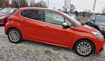 PEUGEOT 208  | FWD (przód) | Automatyczna | 110 KM | Bordowy full