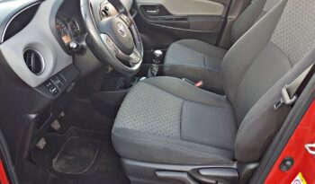 TOYOTA Yaris  | FWD (przód) | Manualna | 99 KM | Czerwony full