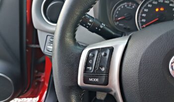 TOYOTA Yaris  | FWD (przód) | Manualna | 99 KM | Czerwony full