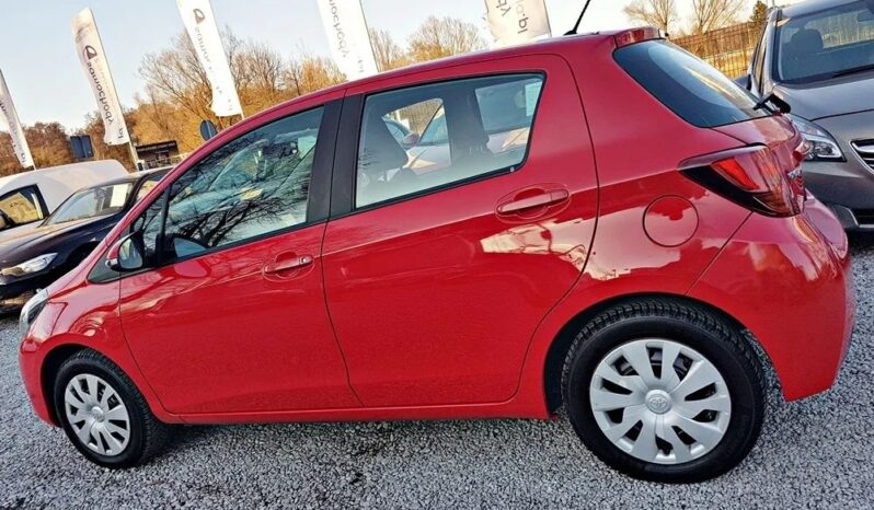 TOYOTA Yaris  | FWD (przód) | Manualna | 99 KM | Czerwony full