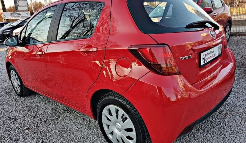 TOYOTA Yaris  | FWD (przód) | Manualna | 99 KM | Czerwony full
