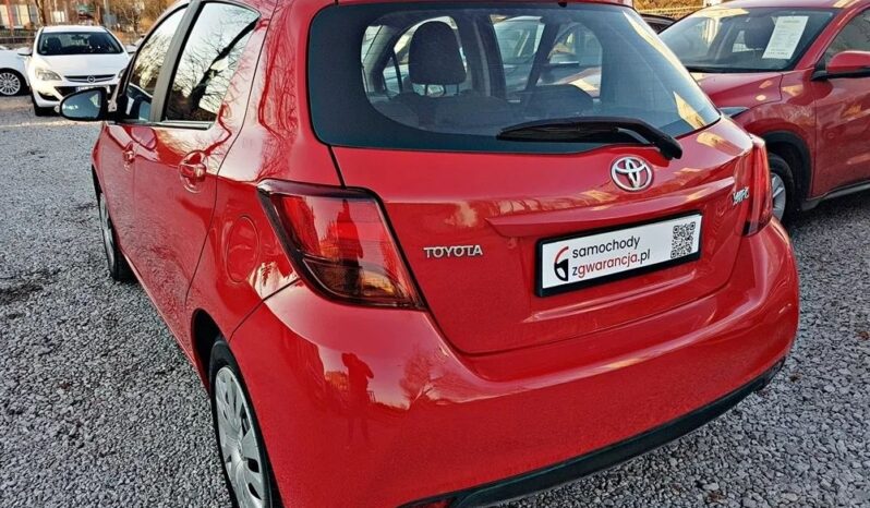 TOYOTA Yaris  | FWD (przód) | Manualna | 99 KM | Czerwony full
