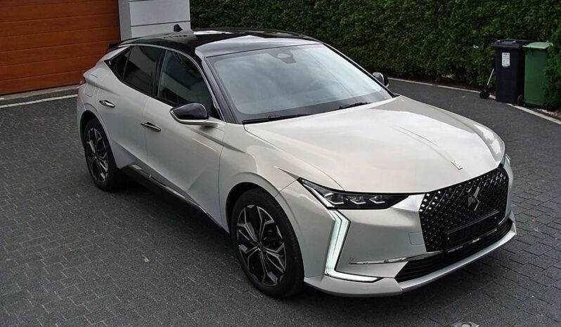 DS Automobiles   DS 4    130 KM    Automatyczna    FWD (przód)    Beżowy full