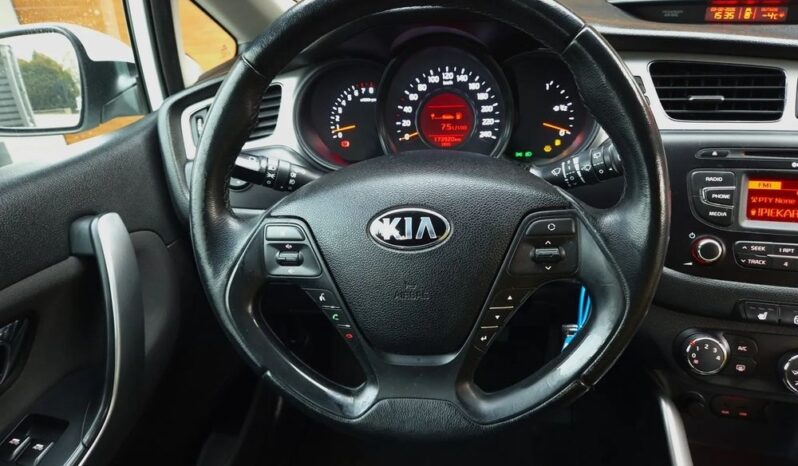 KIA Proceed | FWD (przód) | Manualna | 135 KM | Biały full