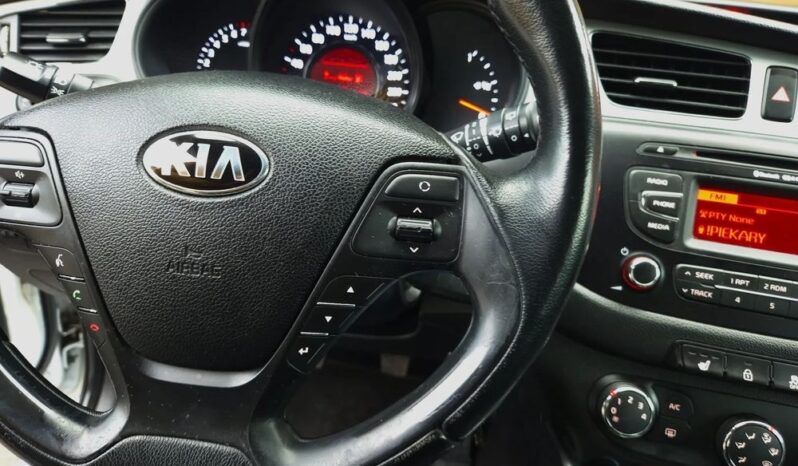 KIA Proceed | FWD (przód) | Manualna | 135 KM | Biały full