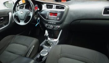 KIA Proceed | FWD (przód) | Manualna | 135 KM | Biały full