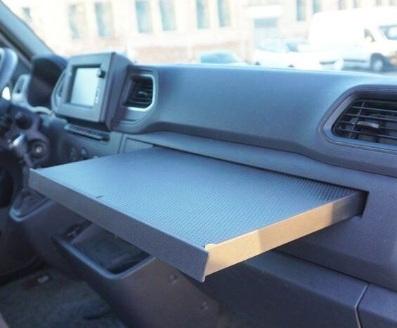 RENAULT Master  | FWD (przód) | Manualna | 180 KM | Biały full