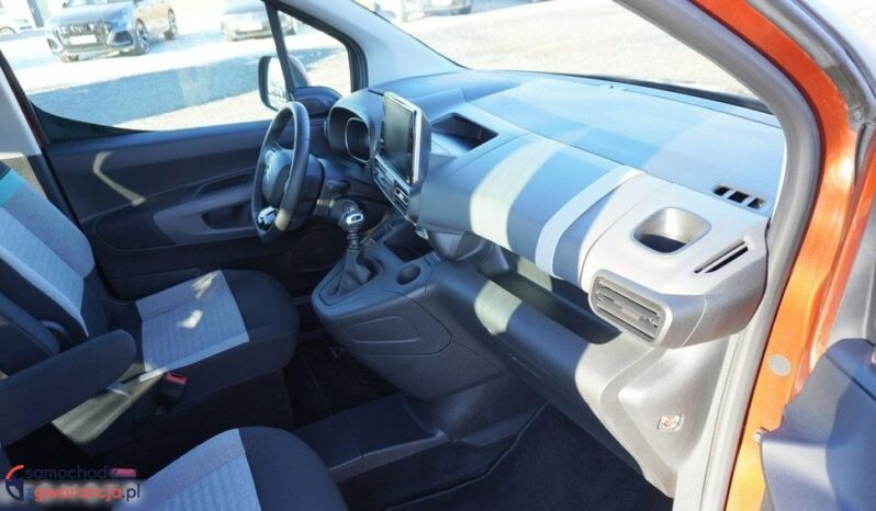 CITROEN Berlingo  | FWD (przód) | Manualna | 102 KM | Czerwony full