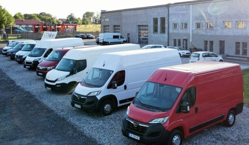 CITROEN Berlingo  | FWD (przód) | Manualna | 102 KM | Czerwony full