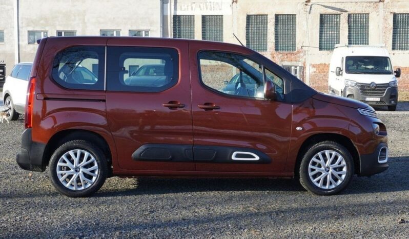 CITROEN Berlingo  | FWD (przód) | Manualna | 102 KM | Czerwony full