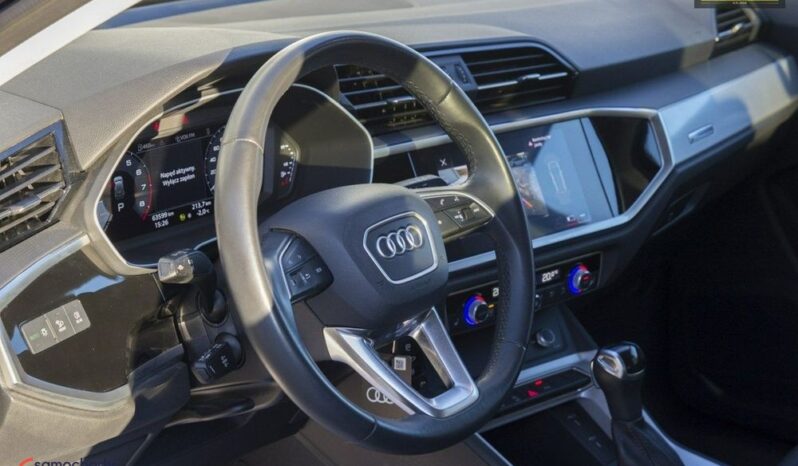 AUDI Q3  | FWD (przód) | Automatyczna | 150 KM | Niebieski full