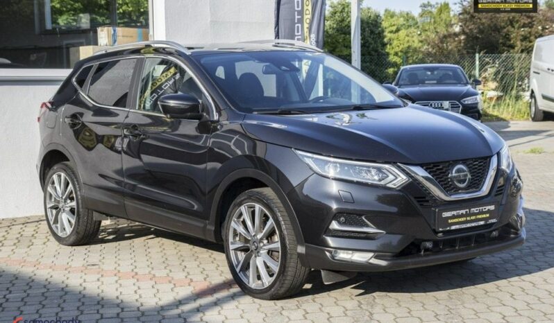 NISSAN Qashqai  | FWD (przód) | Automatyczna | 160 KM | Czarny full
