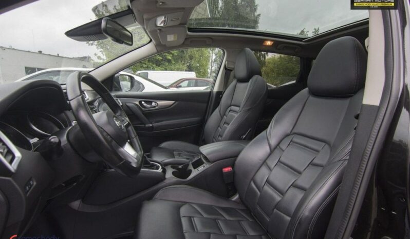 NISSAN Qashqai  | FWD (przód) | Automatyczna | 160 KM | Czarny full