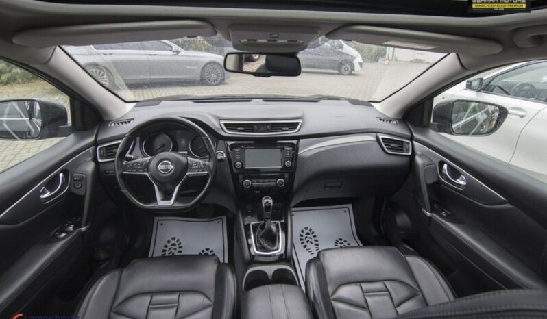 NISSAN Qashqai  | FWD (przód) | Automatyczna | 160 KM | Czarny full