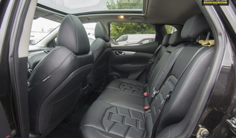 NISSAN Qashqai  | FWD (przód) | Automatyczna | 160 KM | Czarny full