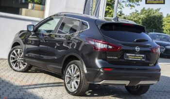 NISSAN Qashqai  | FWD (przód) | Automatyczna | 160 KM | Czarny full