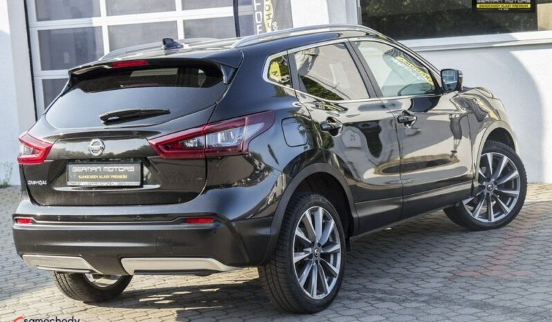 NISSAN Qashqai  | FWD (przód) | Automatyczna | 160 KM | Czarny full