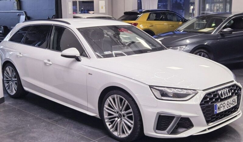 AUDI A4 Avant | FWD (przód) | Automatyczna | 150 KM | Biały full