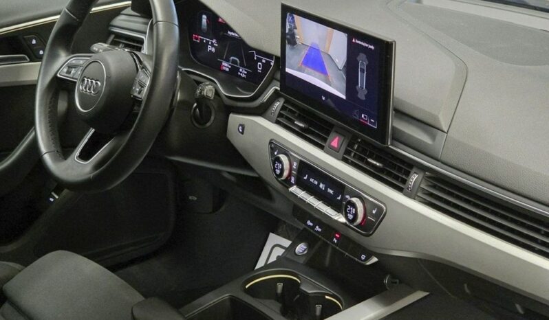 AUDI A4 Avant | FWD (przód) | Automatyczna | 150 KM | Biały full