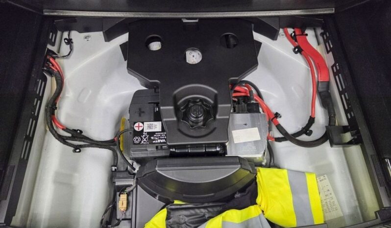 AUDI A4 Avant | FWD (przód) | Automatyczna | 150 KM | Biały full