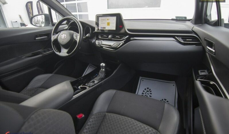 TOYOTA C-HR | FWD (przód) | Automatyczna | 122 KM | Szary full