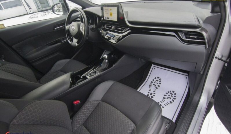 TOYOTA C-HR | FWD (przód) | Automatyczna | 122 KM | Szary full