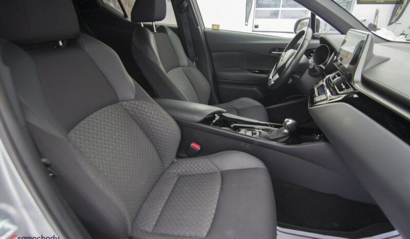 TOYOTA C-HR | FWD (przód) | Automatyczna | 122 KM | Szary full