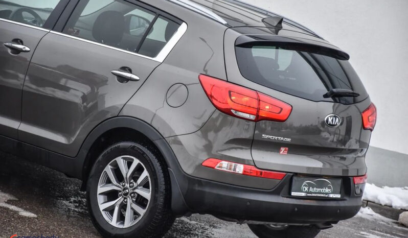 KIA Sportage  | 4×4 (doł. automatycznie) | Manualna | 166 KM | Brązowy full