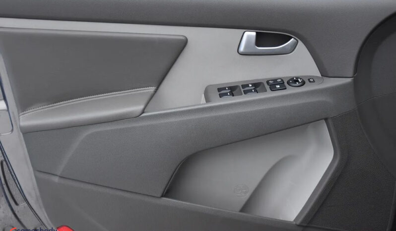 KIA Sportage  | 4×4 (doł. automatycznie) | Manualna | 166 KM | Brązowy full